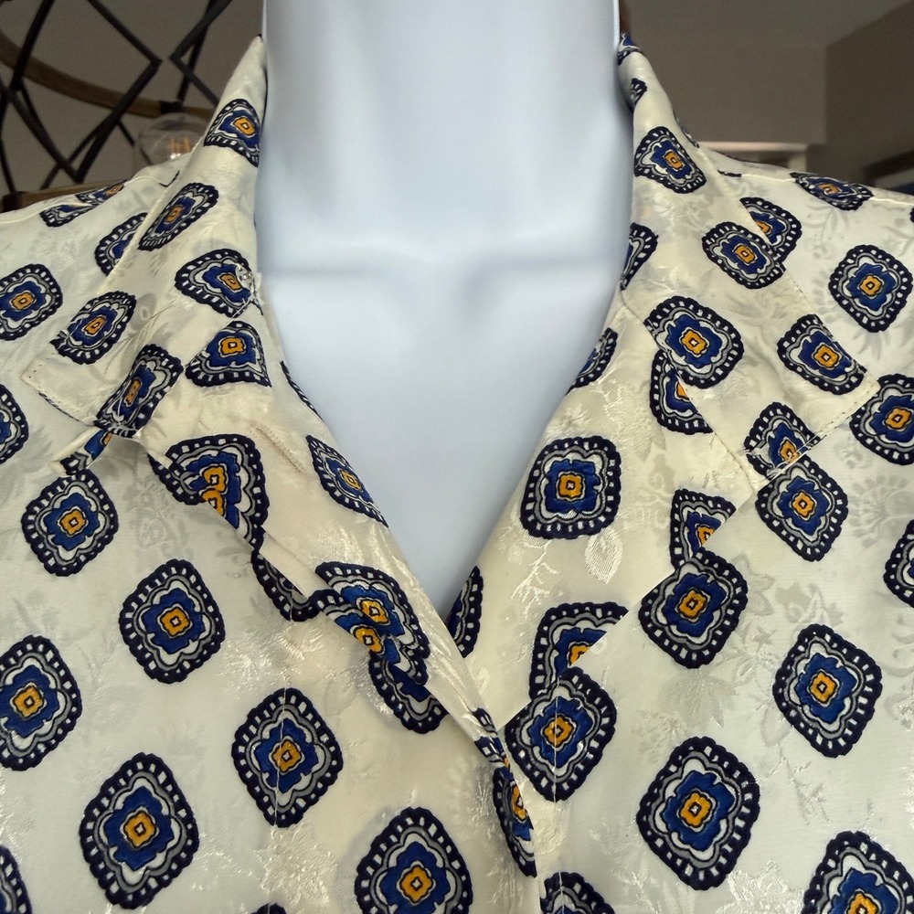 Christian Dior Vintage Geometric Medallion Jacquard Blouse Ivory Navy Yellow 4 - Picture 6 of 16